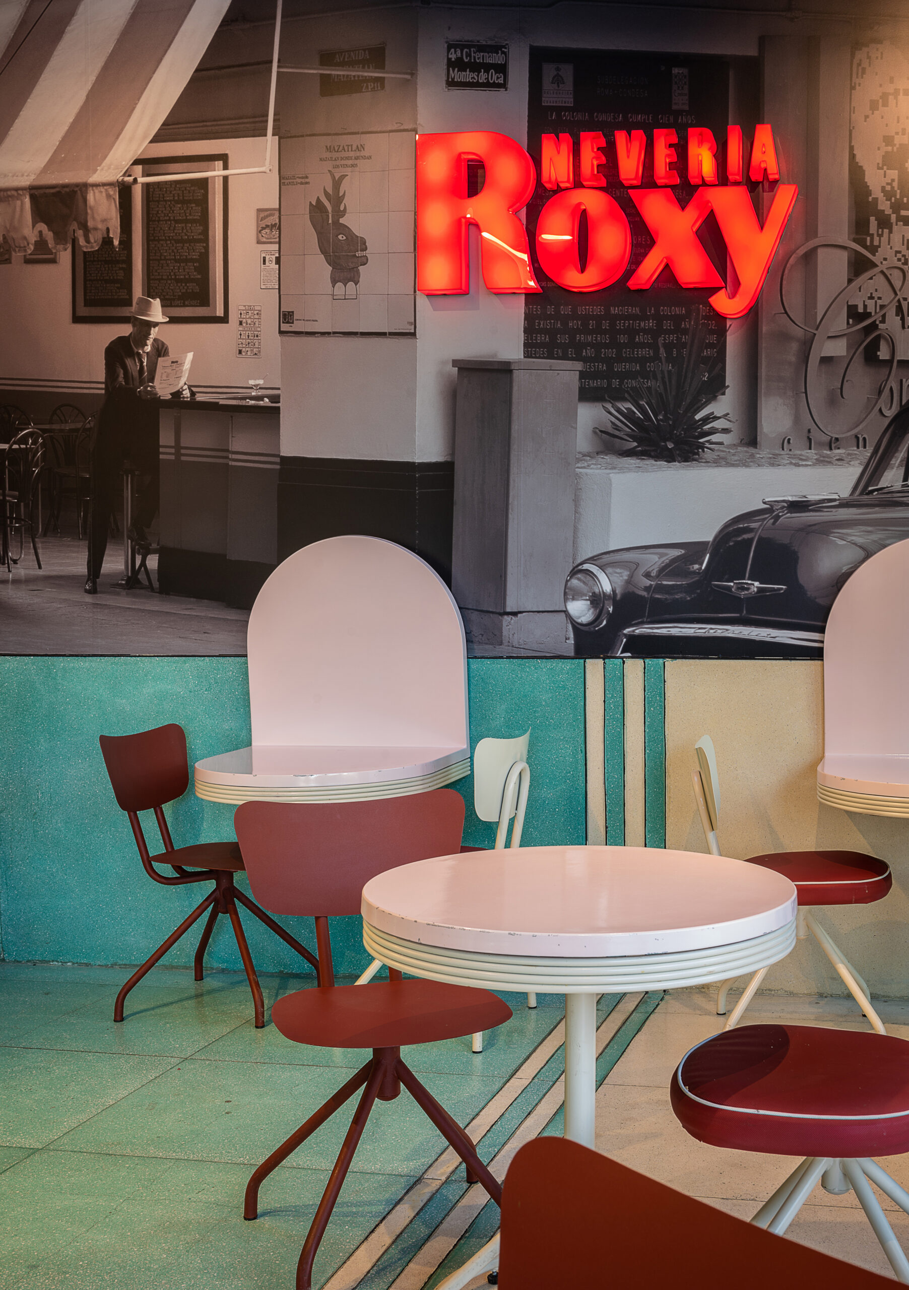 Neveria Roxy Velasco Arquitectos